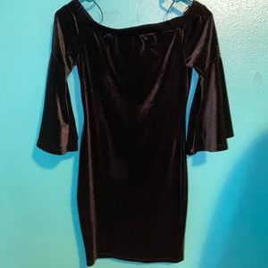 Body con velvet dress